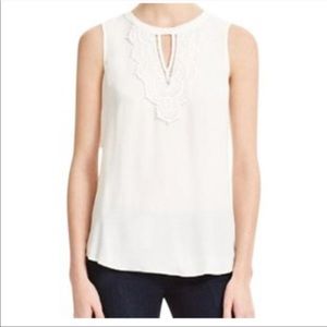 pale sky quin keyhole crochet top